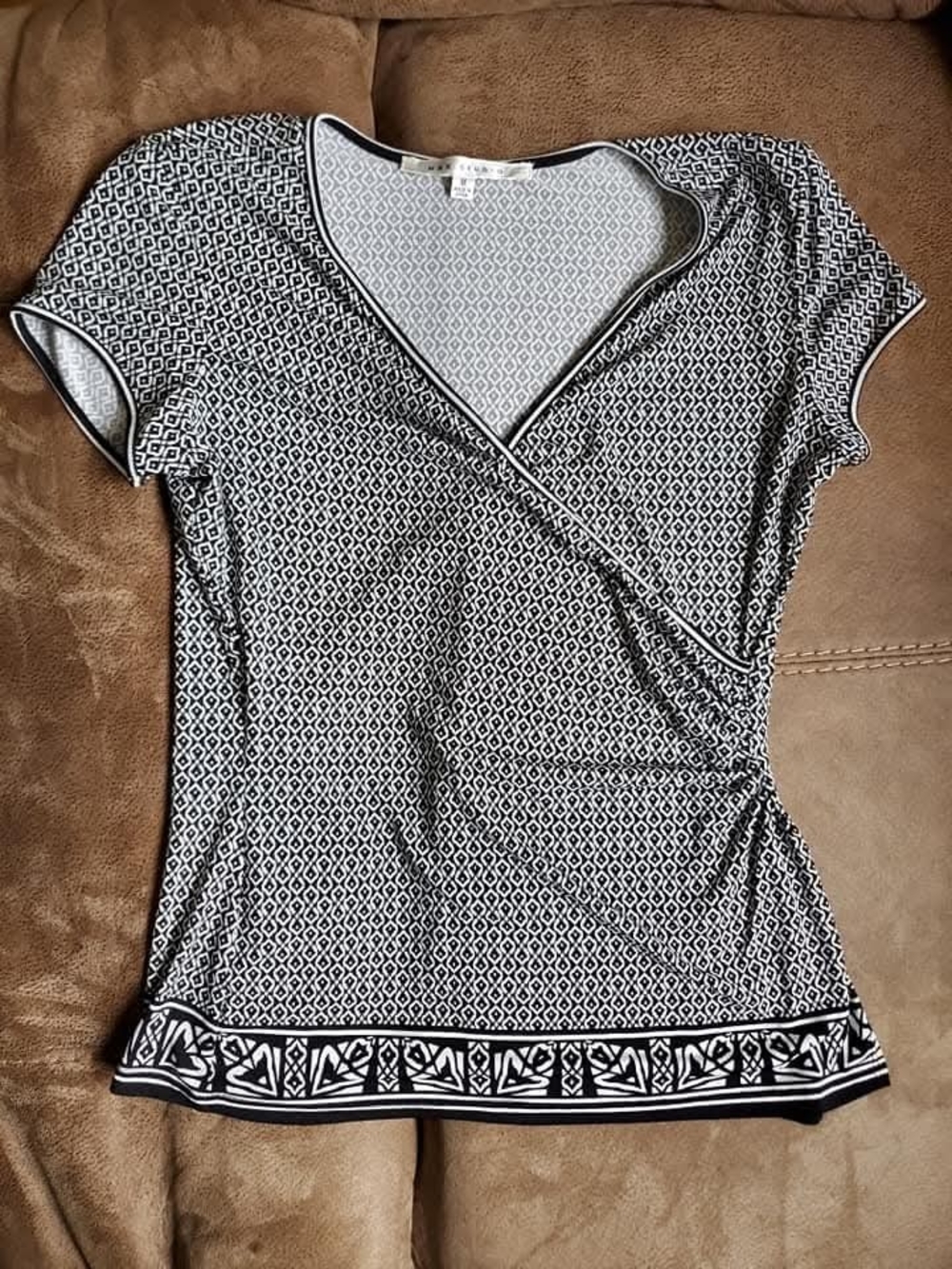 Max Studio Black & White Geometric Faux-Wrap Top
